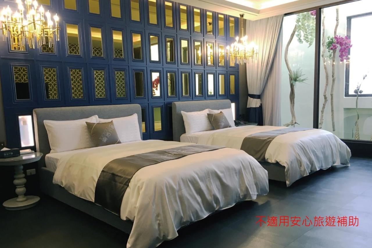 Icolour Villa Motel Taichung Extérieur photo