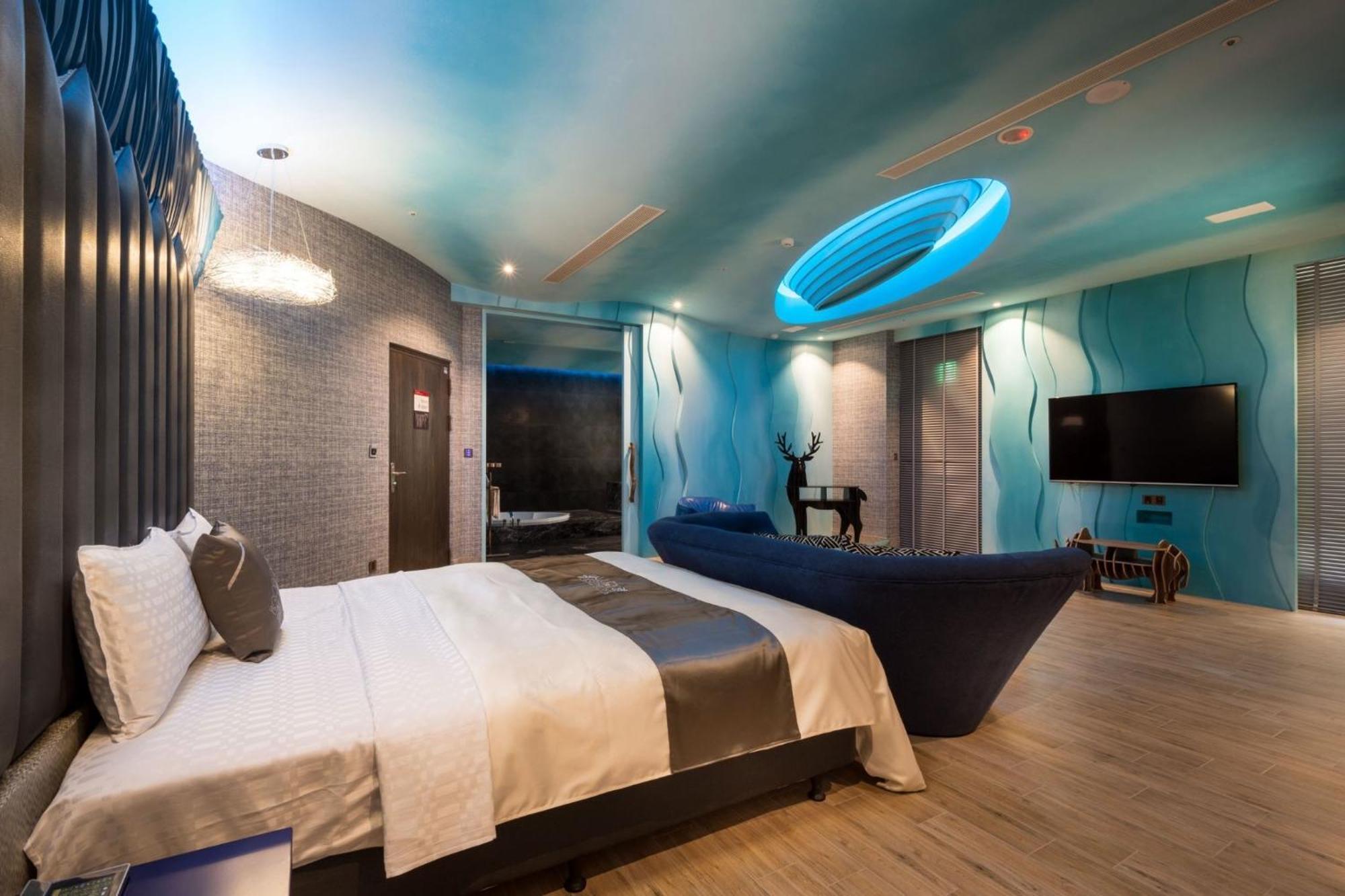 Icolour Villa Motel Taichung Extérieur photo