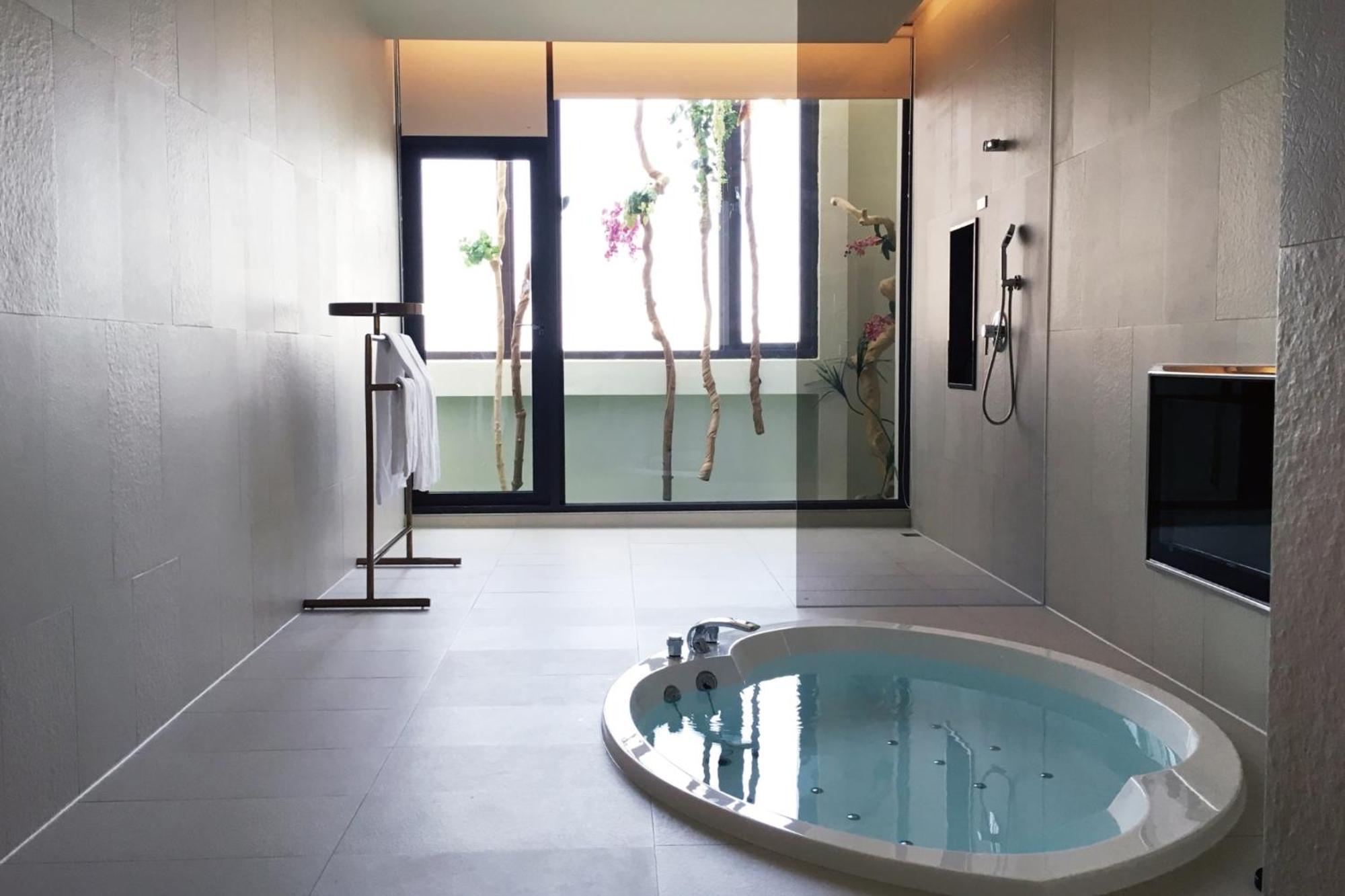 Icolour Villa Motel Taichung Extérieur photo