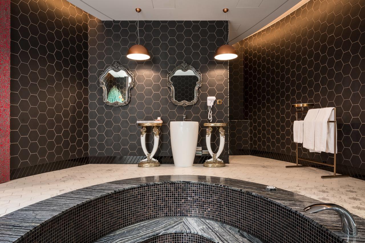 Icolour Villa Motel Taichung Extérieur photo