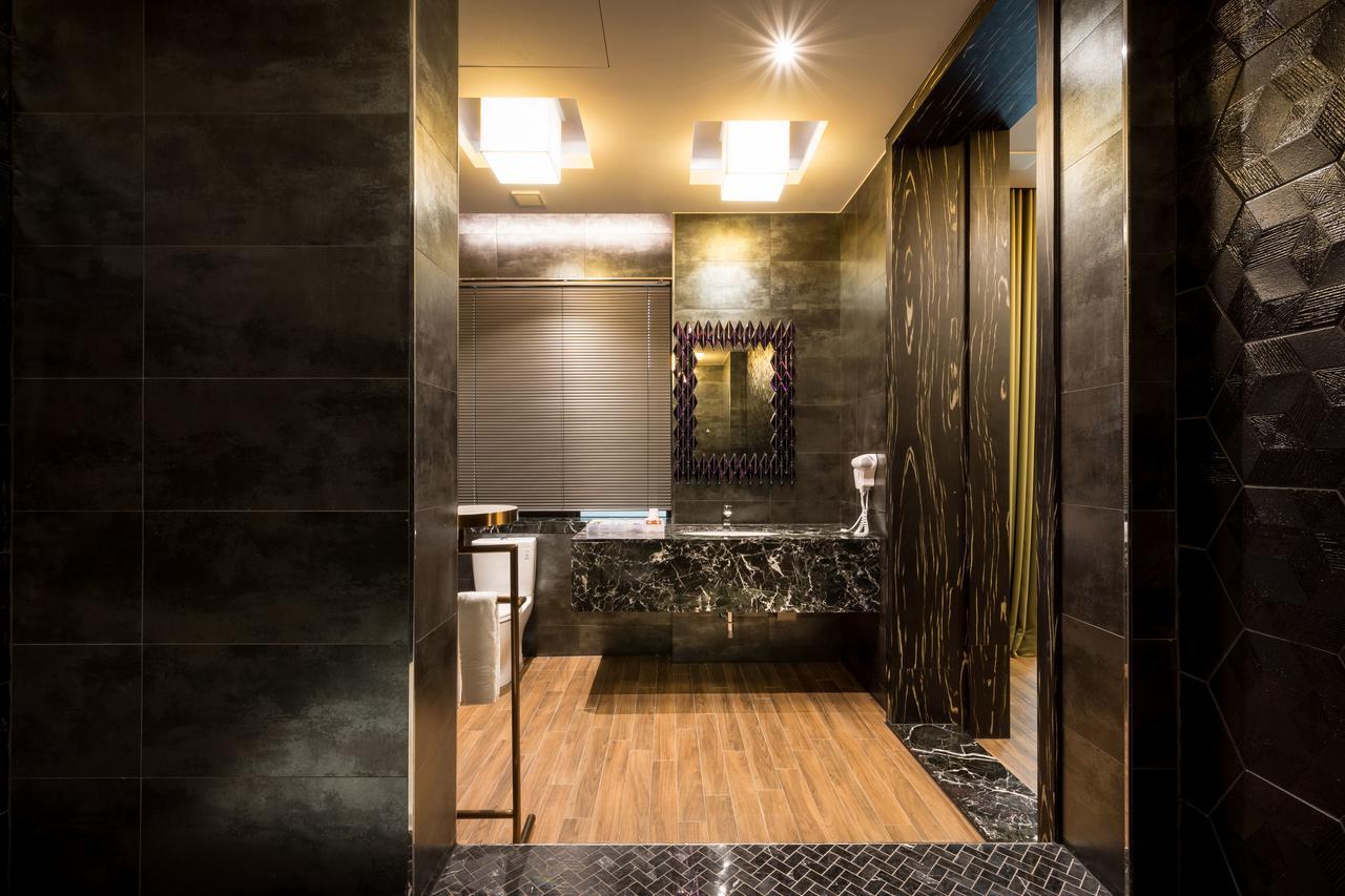Icolour Villa Motel Taichung Extérieur photo