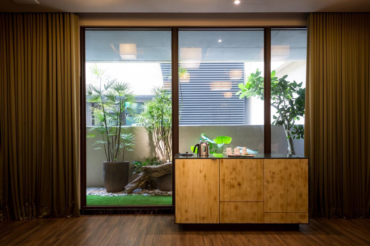 Icolour Villa Motel Taichung Extérieur photo