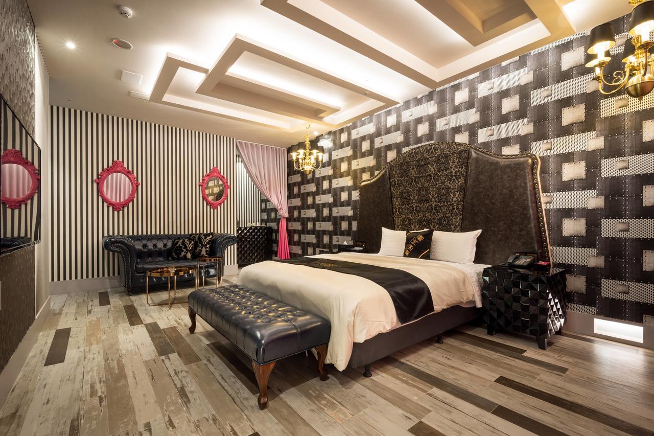 Icolour Villa Motel Taichung Extérieur photo