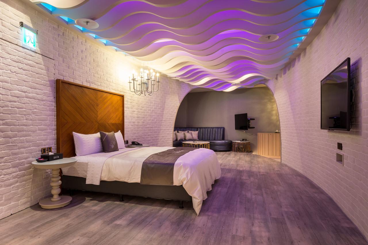 Icolour Villa Motel Taichung Extérieur photo
