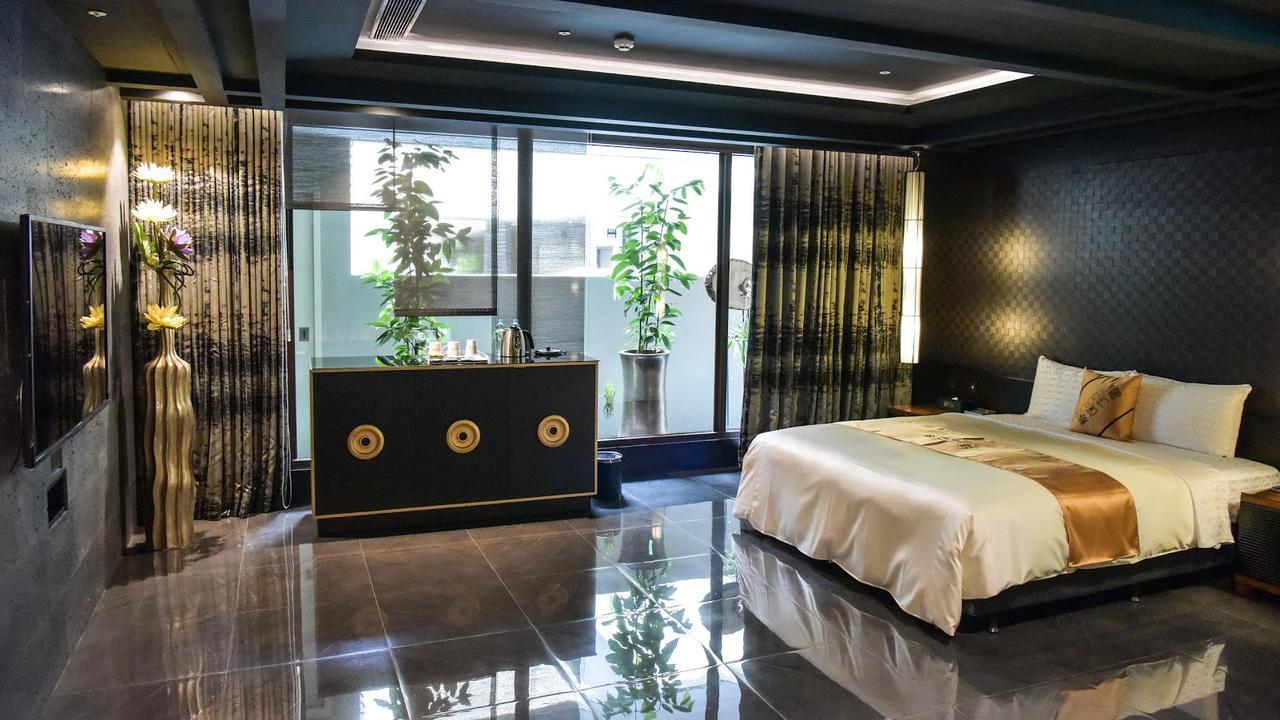 Icolour Villa Motel Taichung Extérieur photo
