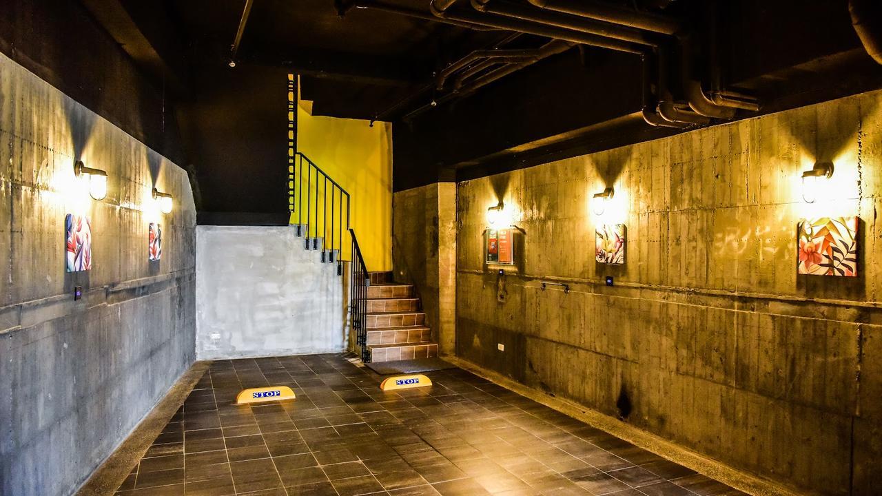 Icolour Villa Motel Taichung Extérieur photo